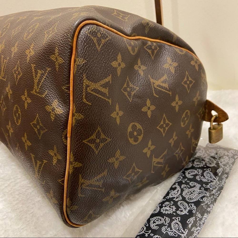 ❌ SOLD ❌💯 Authentic Louis Vuitton speedy monogram - Picture 8 of 14